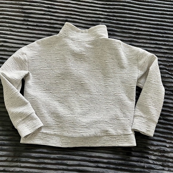 Women’s RBX lightweight zip up sweatshirt - Picture 4 of 4